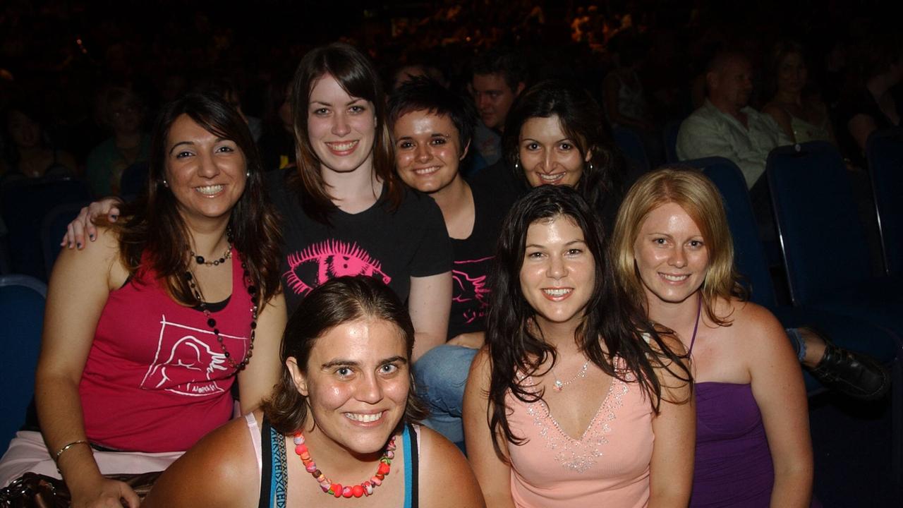 PEOPLE 31\1\06 (Back L-R) Zum Ari, Katrina Keogh, Silve Myrteza and Violet Shaban (Front L-R) Jaine Oliver, Yasmin Adams and Kellie Knight at the Missy Higgins concert at the Cairns Convention Centre. Photo: Nellie Pratt