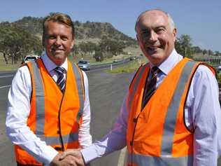 Queensland Minister for Transport and Main Roads Scott Emerson and Minister for Infrastructure and Regional Development Warren Truss say plans to duplicate 5.7 kilometres of the Warrego Highway have been approved. Photo Andrew Backhouse / The Chronicle