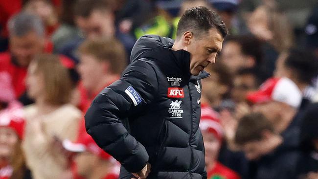 Collingwood coach Craig McRae was kicking cans at the SCG last Friday night after his team’s loss. Picture: Michael Willson/AFL Photos via Getty Images