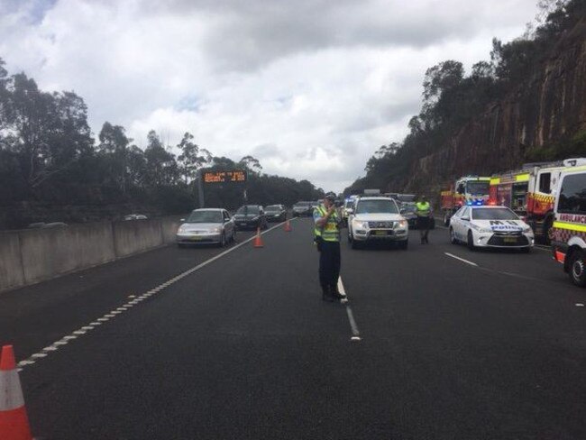 M1 crash: Woman injured, traffic delays for 13kms | Daily Telegraph