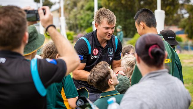 Ollie Wines signs autographs at Mannum Community College. Picture: Tom Huntley