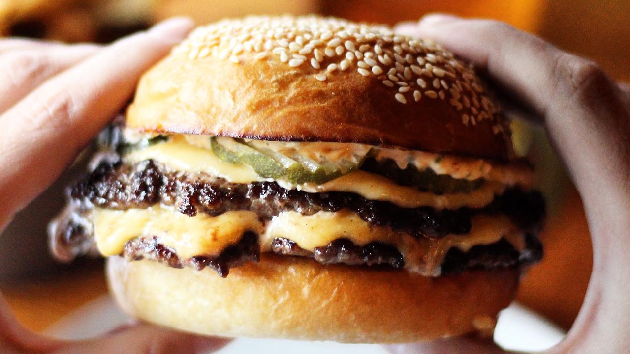 Best burgers in midtown manhattan