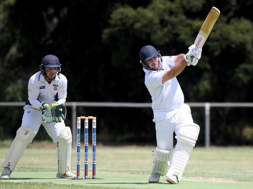 BanyuleÃ&#149;s Henry Tyler and EppingÃ&#149;s Shaun Barker during the DVCA Cricket: Banyule v Epping match in Heidelberg, Saturday, Jan. 30, 2021. Picture: Andy Brownbill