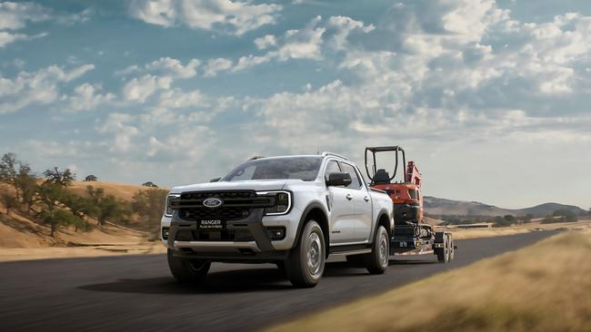 The Ranger Plug-in Hybrid uses a 2.3-litre four-cylinder petrol engine and a small electric motor to provide customers with the option of zero-emissions motoring