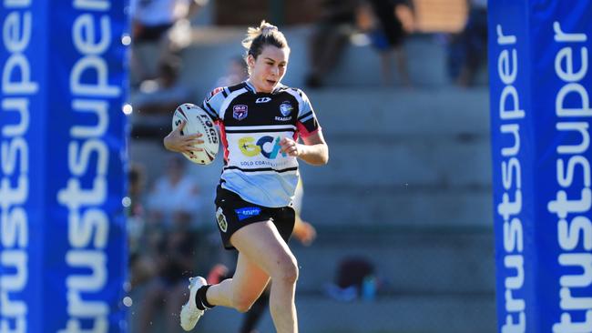 Jessika Elliston scores a try for Tweed against Toowoomba. Picture: SMP Images