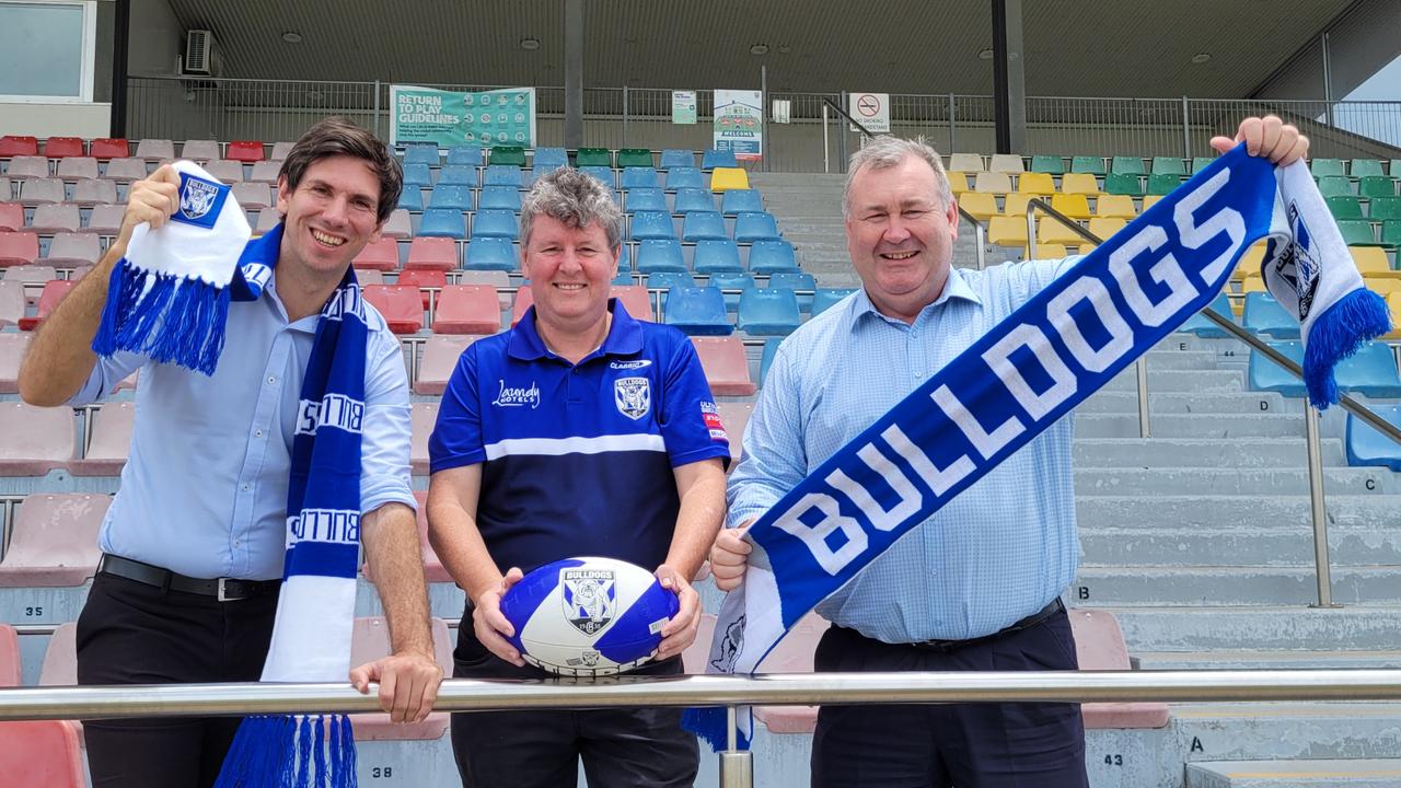 Member for Bundaberg Tom Smith, Bulldogs director Andrew Gifford and Bundaberg Mayor Jack Dempsey.