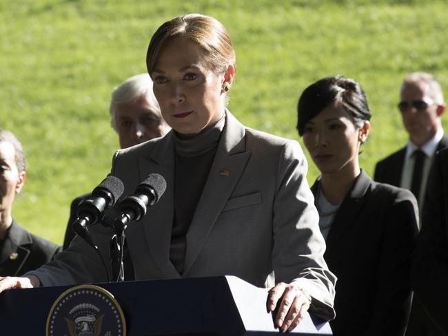 Elizabeth Marvel as Elizabeth Keane in <i>Homeland</i>.