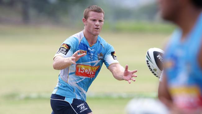 Steve Michaels has been named in Hull’s team to face Leeds.