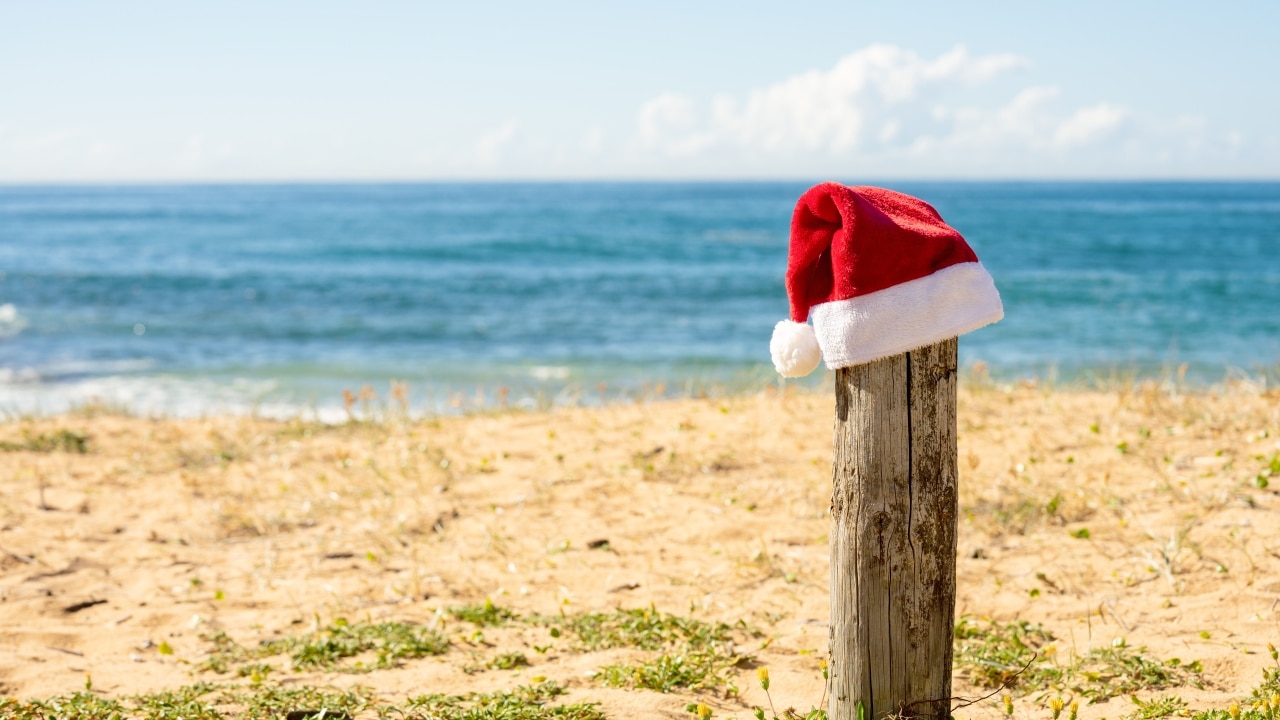 Christmas weather Darwin and Brisbane to expect showers, threat of