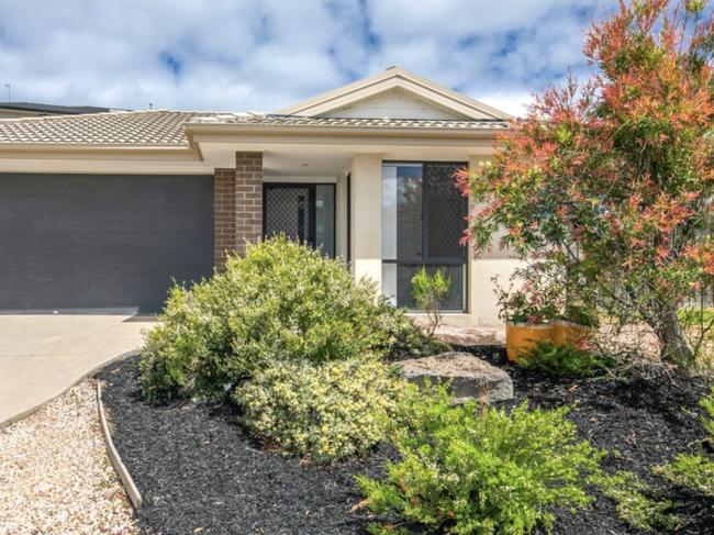 A four-bedroom, two-bathroom home at 55 Courtney Drive, Sunbury sold for $595,000 - for Herald Sun Real Estate