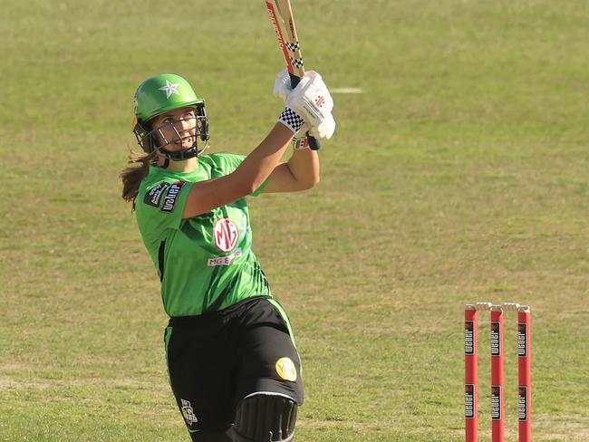 SYDNEY, AUSTRALIA - NOVEMBER 02: Tess Flintoff of the Stars hits a six during the Women's Big Bash League match between the Adelaide Strikers and the Melbourne Stars at North Sydney Oval, on November 02, 2022, in Sydney, Australia. (Photo by Mark Evans/Getty Images)