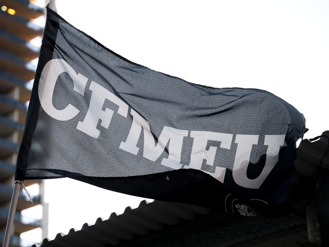 Generic CFMEU signage on a building site at Newstead, Brisbane. Newstead Friday 19th July 2024 Picture David Clark