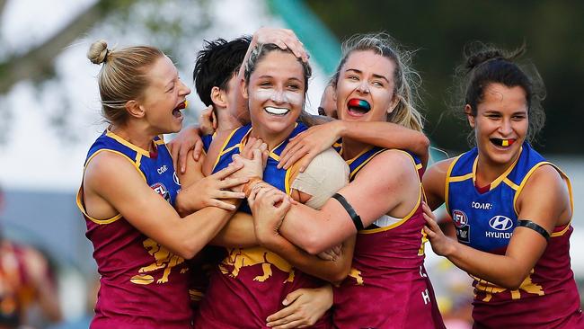 Jordan Membrey overcomes multiple setbacks to reach AFLW grand final ...