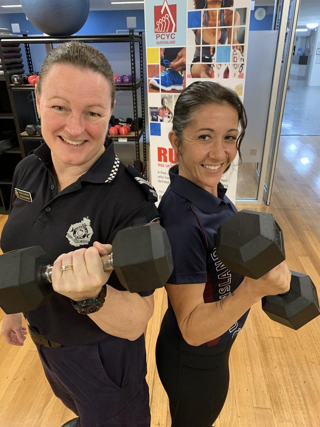 Senior Constable Catriona Burnett and boxing trainer Jessica Cashman are running free fitness classes for women, including boxing and Zumba.