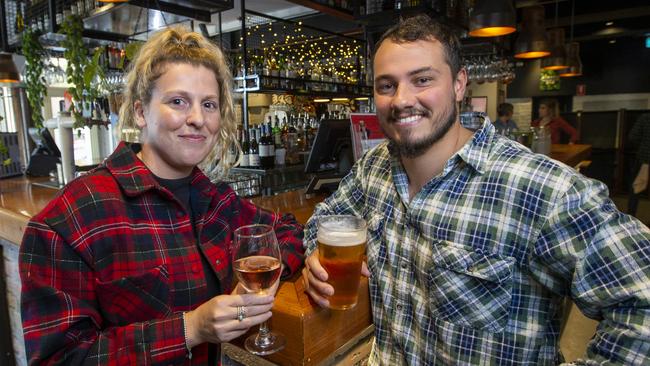 Pub and bars will be allowed to serve beer without meals