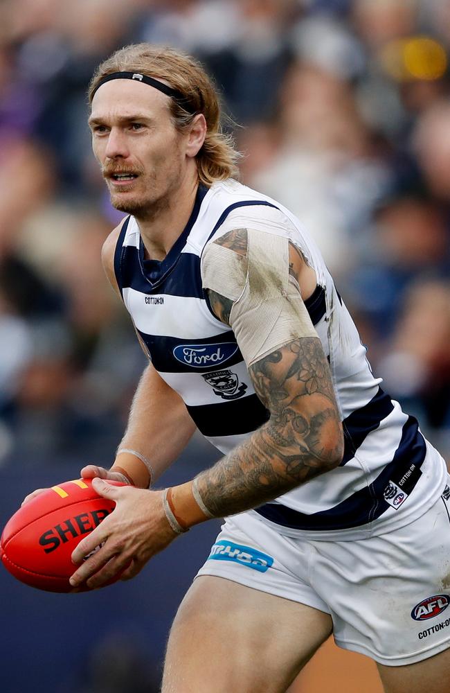 Tom Stewart of the Cats in action during the 2022 AFL Round 07 match between the Geelong Cats and the Fremantle Dockers at GMHBA Stadium on April 30, 2022 in Geelong, Australia. (Photo by Dylan Burns/AFL Photos via Getty Images)