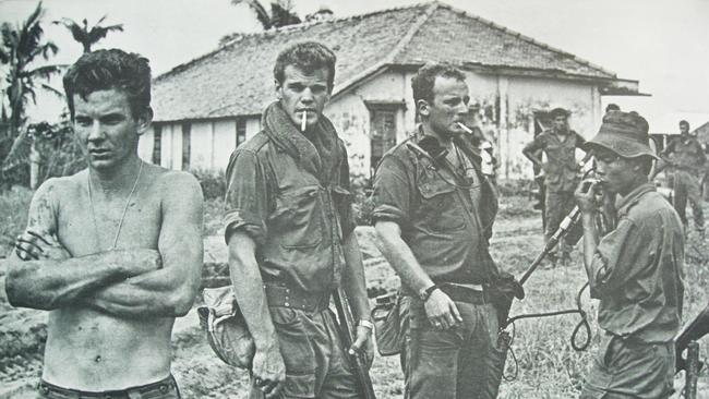 Australian soldiers in Vietnam reflect on the loss of their platoon commander.