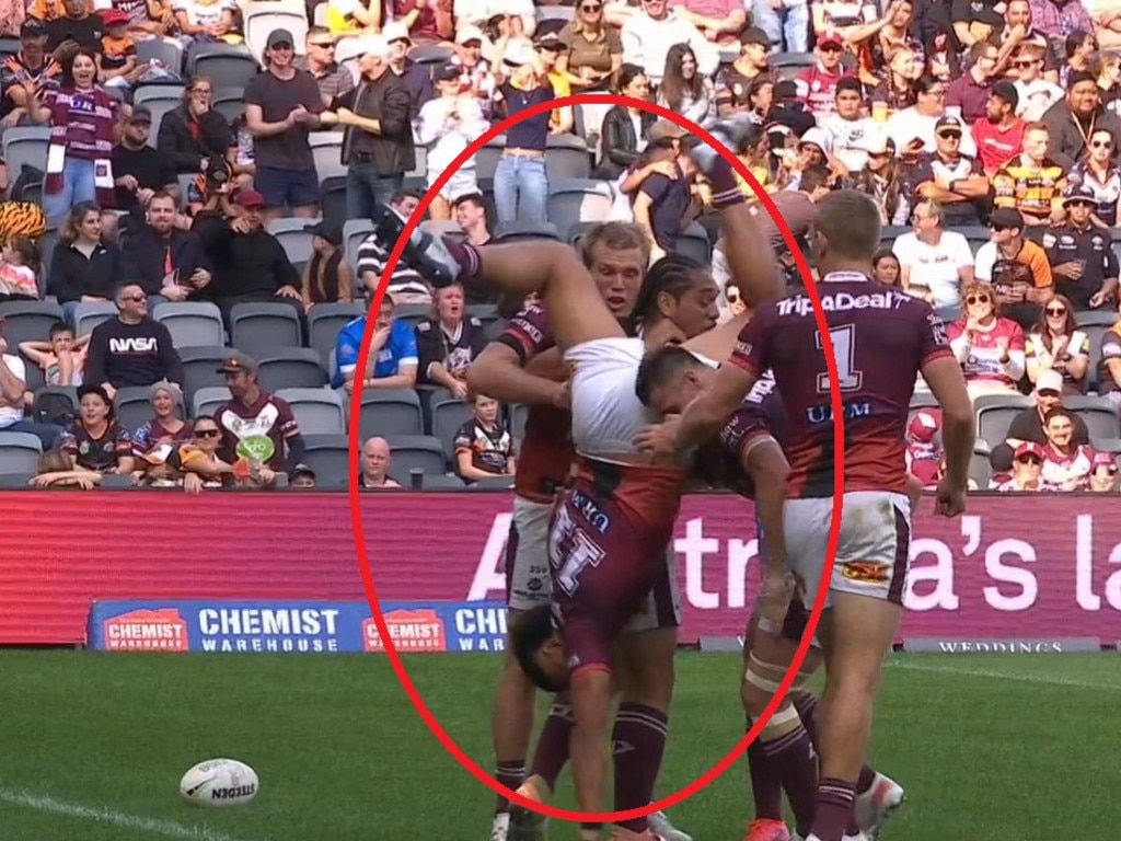 NRL 2021: Haumole Olakau’atu celebration fails, try, Manly Sea Eagles ...