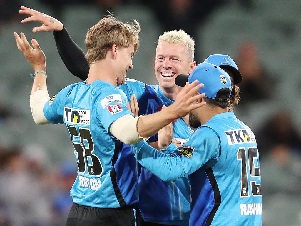 Siddle leaves plenty of friends and memories at Adelaide. Picture: Sarah Reed – CA/Cricket Australia via Getty Images