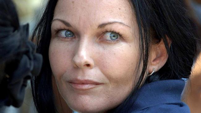 Schapelle Corby posts video showing boogie board and bag ...