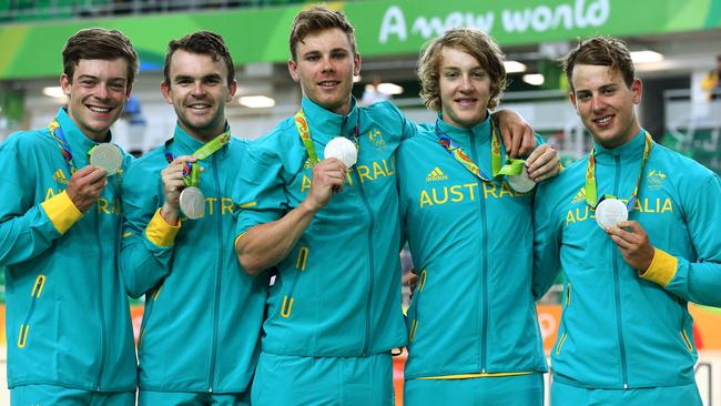 Australia's team pursuit crew with their silver medals. Picture: Adam Head