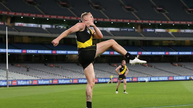 Victorians will have to get use to an empty MCG.