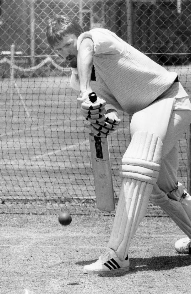 Queensland batsman Martin Kent batting in the Adelaide Oval nets, 12 Dec 1974.