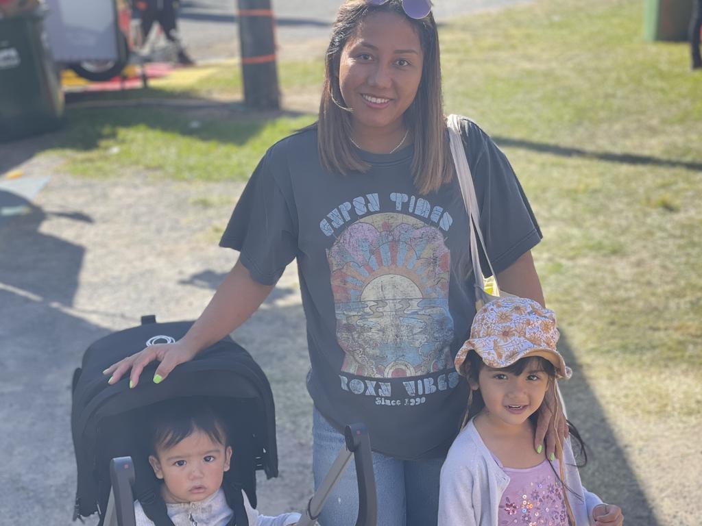 Luke, Amoei and Lyla Pochae from Mount Pleasant. Mackay Show June 14 2022. Picture: Max O'Driscoll.