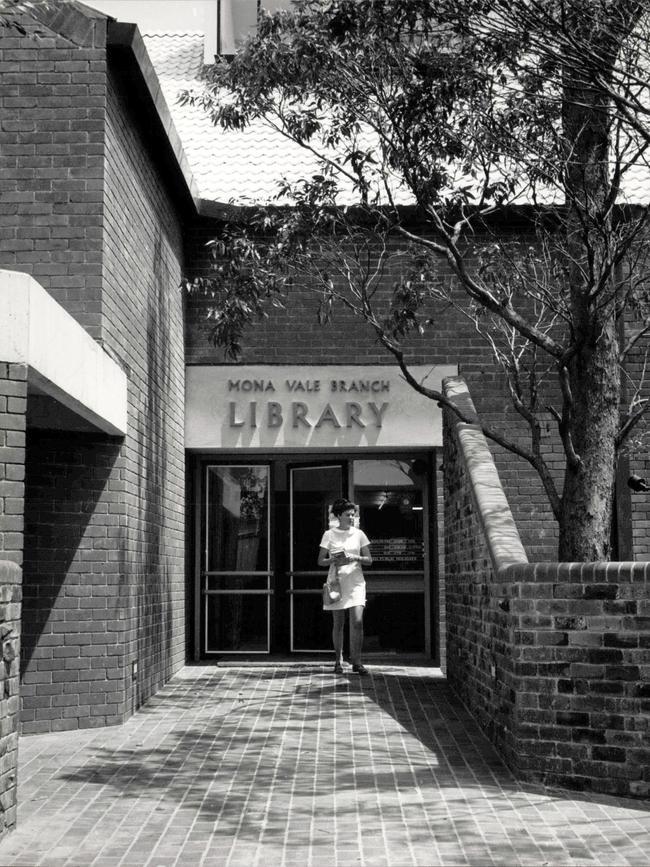 Mona Vale Library in 1972. Picture Northern Beaches Library