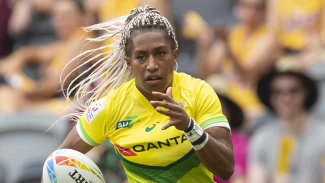 Ellia Green of Australia scores during day two of the Sydney 7S Rugby tournament at Bankwest Stadium in Sydney, Sunday, February 2 2020. (AAP Image/Craig Golding) NO ARCHIVING, EDITORIAL USE ONLY