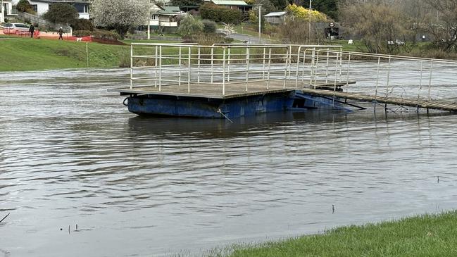 Flooding at the Meander River at Deloraine. Picture: Simon McGuire.