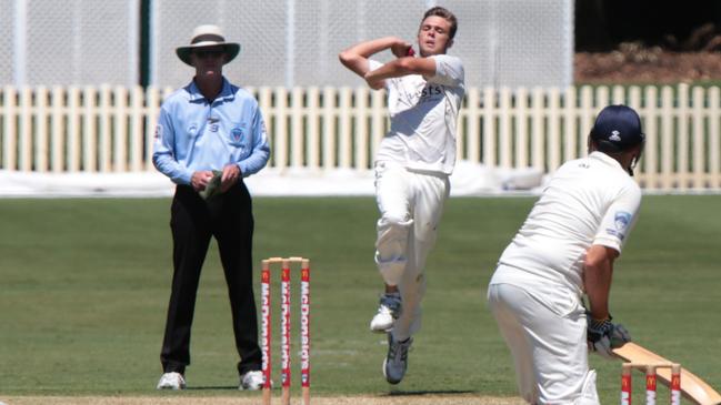 Bowler Luke Courtney in action. Picture supplied.