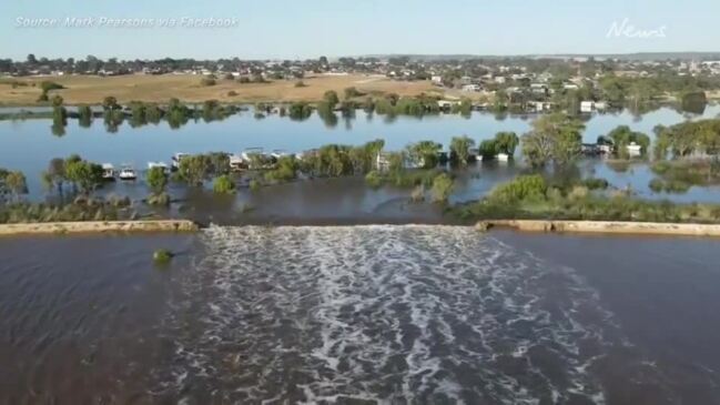 Overflowing levee bank at Long Flat