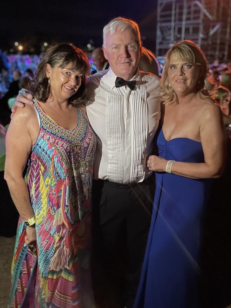 Pippa Tessmann, Karen and Mark James at the Darwin Cup Gala Ball.