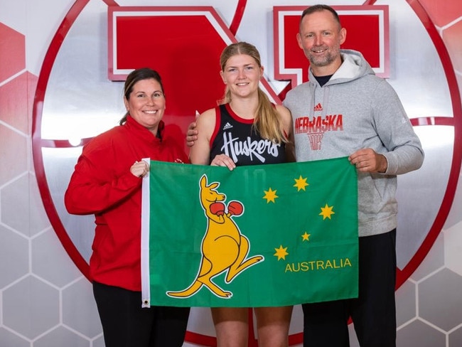 Jess Petrie with parents, Sarah and Anthony, announcing her move to US college Nebraska.