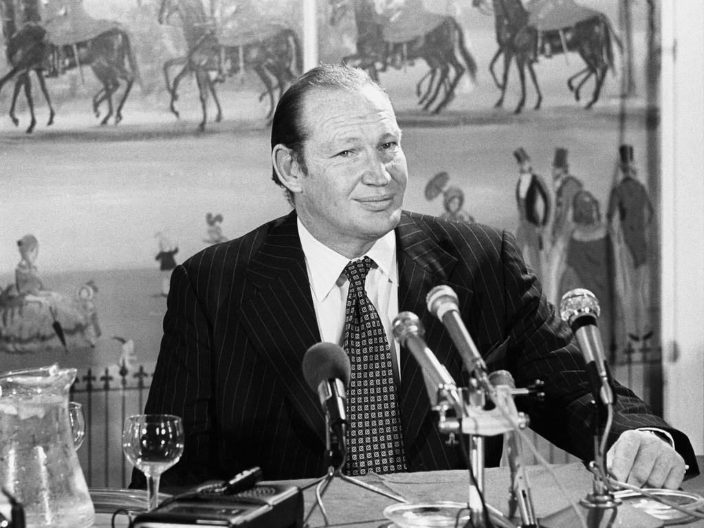 David Hill remembers witnessing a meeting between Australian media tycoons Kerry Packer and Rupert Murdoch back in 1989. <span>Picture: PA Images via Getty Images</span>