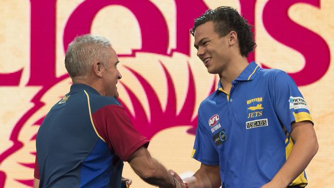 Coach Chris Fagan welcomes No. 1 draft pick Cam Rayner to Brisbane in 2017.