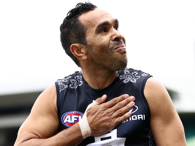 SYDNEY, AUSTRALIA - MAY 30: Eddie Betts of the Blues celebrates after scoring a goal during the round 11 AFL match between the Sydney Swans and the Carlton Blues at Sydney Cricket Ground on May 30, 2021 in Sydney, Australia. (Photo by Cameron Spencer/Getty Images)