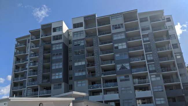 The existing 10-storey, 70 unit residential high-rise at the Centrus Park complex in Eight Mile Plains. Picture: Alex Treacy