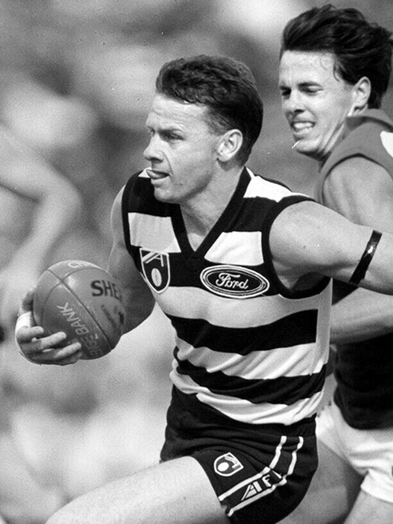 Ken Hinkley as a Geelong footballer.