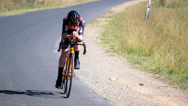 Tom I'Ons in action for the IAS team in Wagga Wagga. Picture: Pedal and Pic Photography