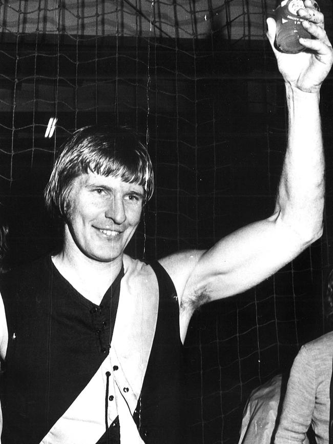 Royce Hart celebrates after Richmond’s 1973 preliminary final win.