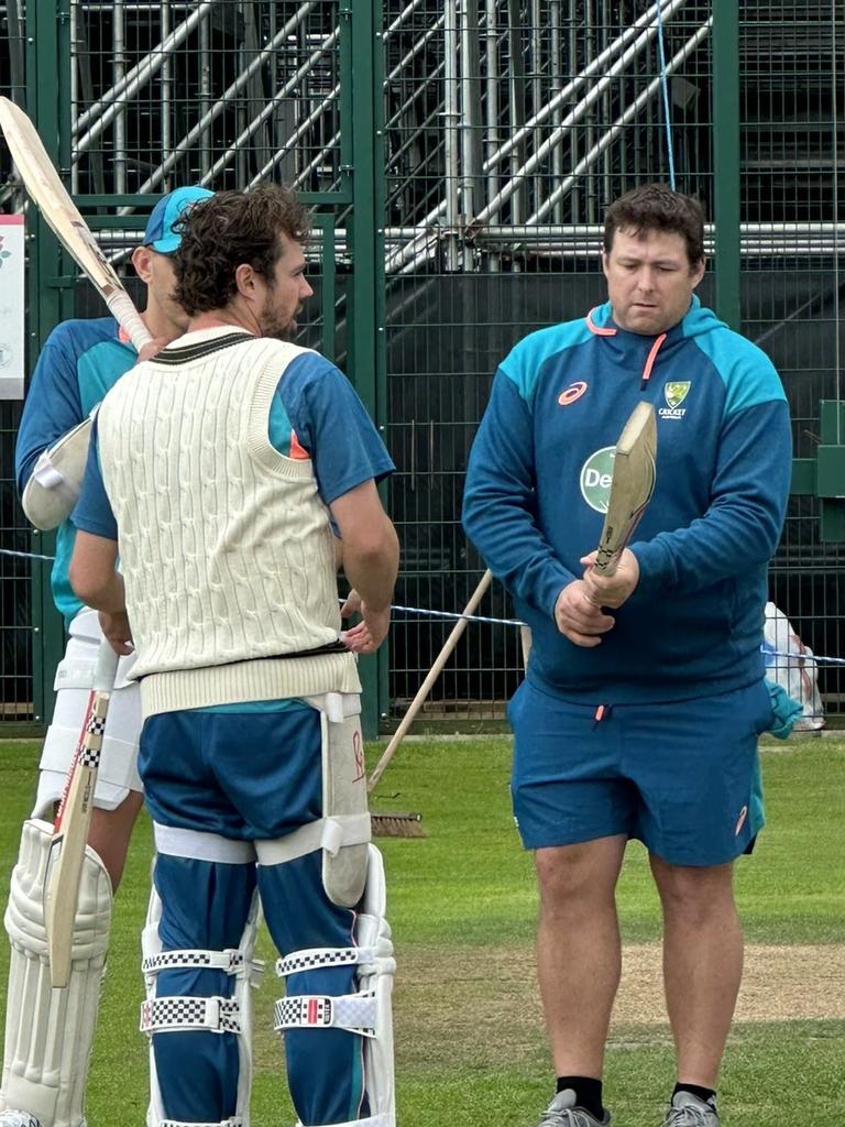 Stuart Dew with Australian cricket team during the Ashes.