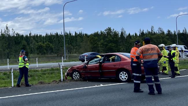 Car crash in the middle of Bruce Highway, southbound just south of Roys Rd overpass. Picture: Contributed