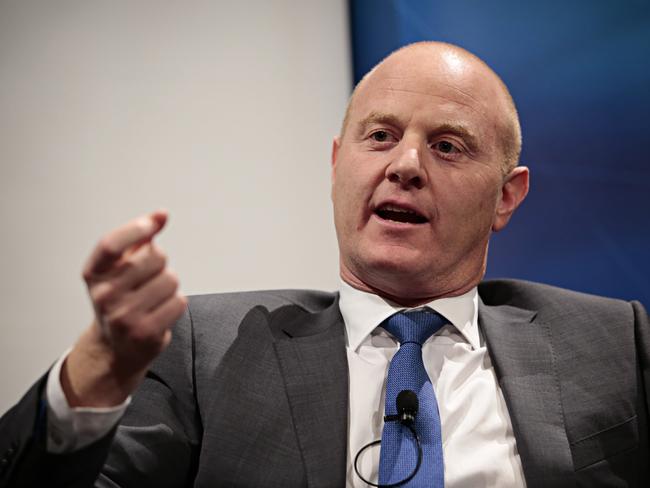 Commonwealth Bank has backed away from its plan to grant reward rights to chief executive Ian Narev