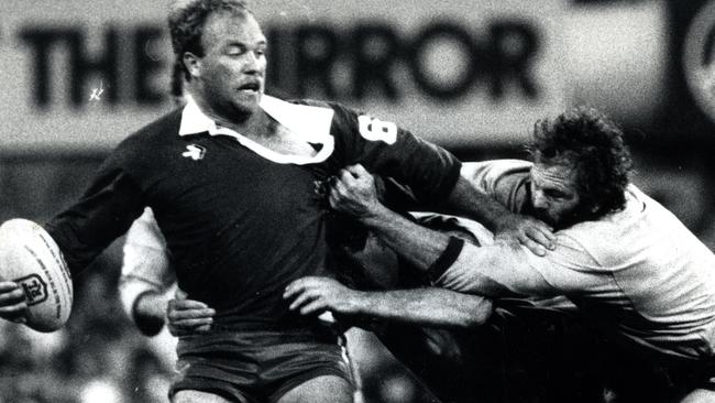 Wally Lewis in action for Queensland during a 1986 State of Origin clash.