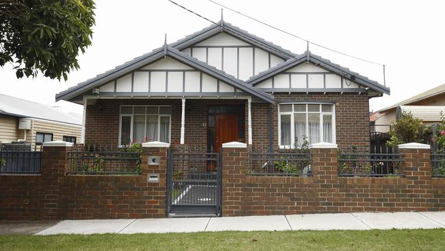 MELBOURNE, AUSTRALIA - NewsWire Photos APRIL 09, 2021:  Generic housing stock in suburbs of Melbourne, Victoria. Picture: NCA NewsWire / Daniel Pockett