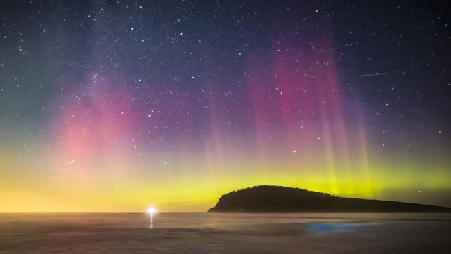 South Hobart photographer Paul Hoelen captured this stunning shot of the Aurora Australis on the evening of March 19, 2025. Picture: Paul Hoelen Photography