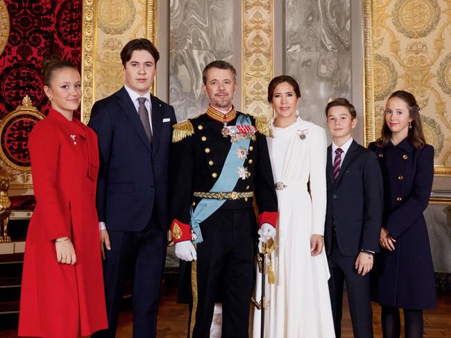 Queen Mary stuns in first official portrait with King