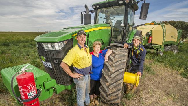 Andrew and Julie Weidemann, with son Jordan, say satellite cities would bring better services to regional areas. Picture: Rob Leeson.